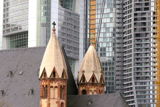 Babiš vs. Pavel: Staré Taktiky v Novém Politickém Souboji