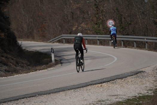 Nové pravidlo: Cyklisté musí dodržovat 1,5m odstup při předjíždění!