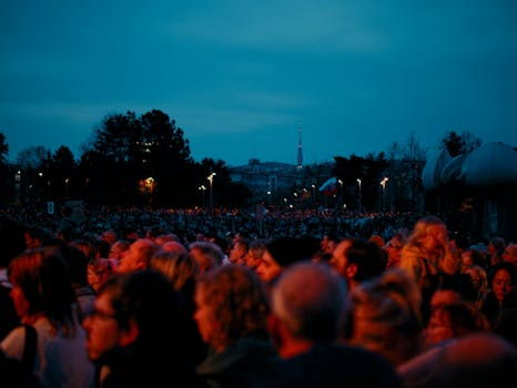 Masové protesty v Praze: Obrana ČT a ČRo v roce 2024